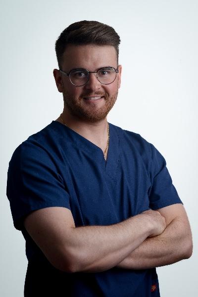 Course à pied : pourquoi un “checkup ostéo” régulier peut vous éviter l’arrêt forcé